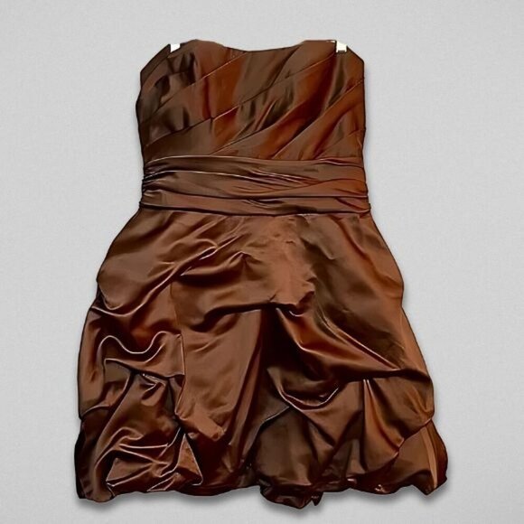 David’s Bridal Mini Strapless Neckline Bubble Hem Ruched Bodice Brown Women’s 12 - Picture 2 of 8